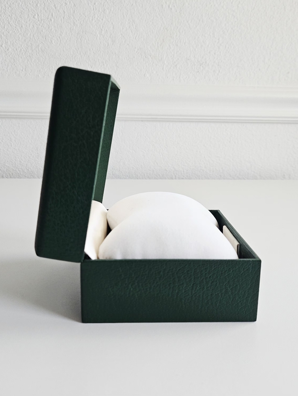 Gucci Green Watch Storage Box - Picture 6 of 8